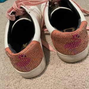 Flamingo tennis shoes